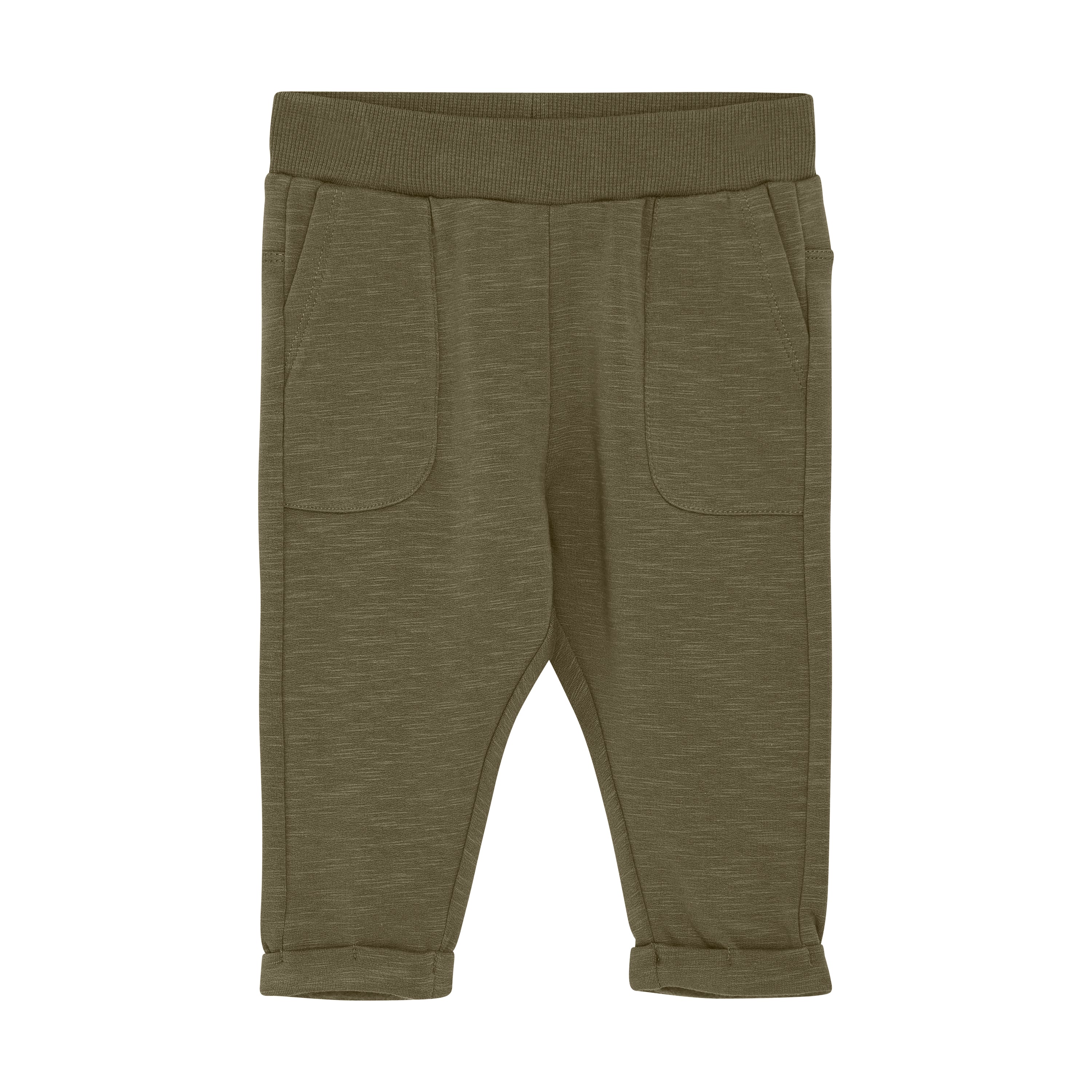 Die Minymo - Hosen von Minymo sind olivgrüne Babyhosen mit elastischem Bund und hochgekrempelten Beinenden. Diese Jogginghose hat zwei Seitentaschen und ist aus einem weichen Baumwollmischgewebe gefertigt, wodurch sie sich perfekt für die Freizeit eignet.