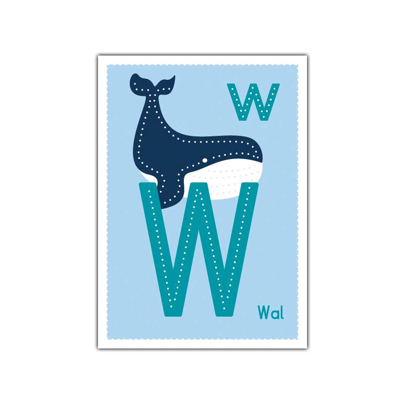 Die Karte Familienmomente - Bastelset Prickel-Buchstaben zeigt einen illustrierten Buchstaben „W“ in Blaugrün, der geschickt eine Walflosse als oberen Teil des Buchstabens enthält. Diese Karte ist ideal für die Buchstabeneinführung in der Grundschule. Sie hat einen hellblauen Hintergrund mit einem kleineren „W“ in der oberen rechten Ecke und „Wal“ in Blaugrün unten rechts.