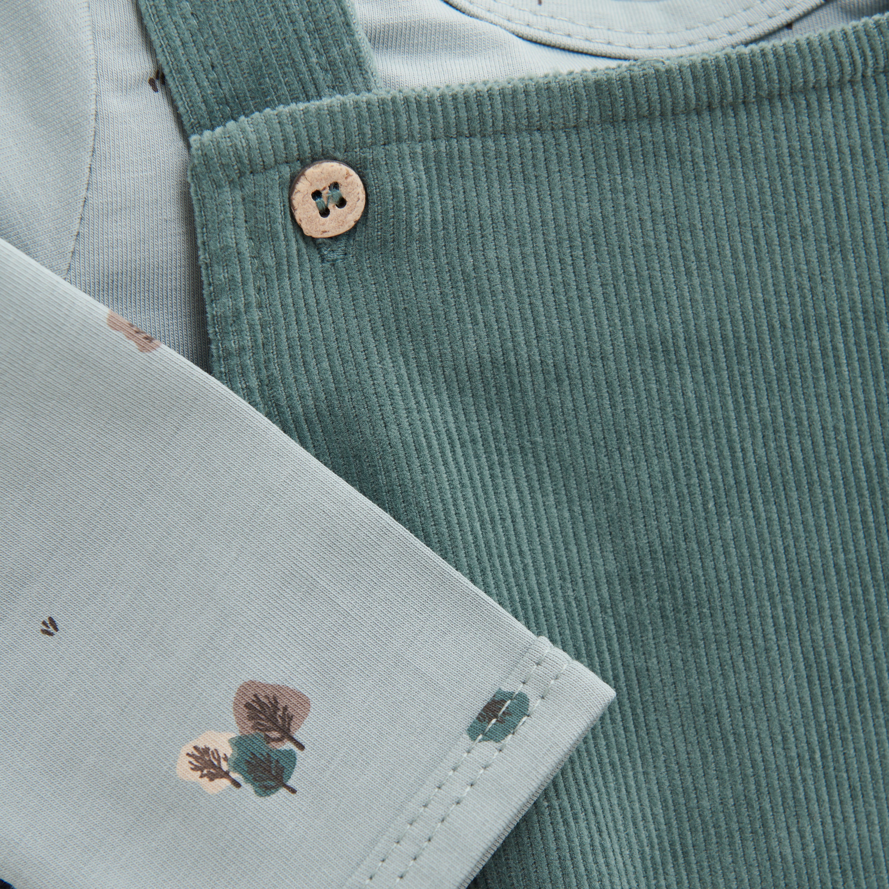 Body mit Cord-Strampler grün