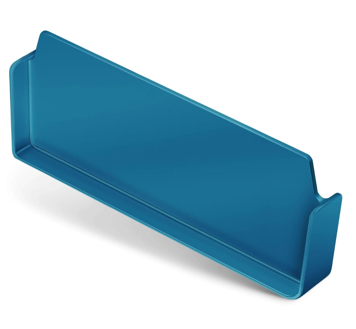 Vor einem schlichten weißen Hintergrund wird eine blaue, rechteckige Stifteablage aus Metall von **My Vesperbox - Mini Bia petrol T-Rex** präsentiert, die an eine flache Lunchbox mit erhöhten Rändern und leicht abgewinkelten Seiten erinnert und zur Aufbewahrung von Stiften, Bleistiften und kleinen Büromaterialien von **My Vesperbox** gedacht ist.