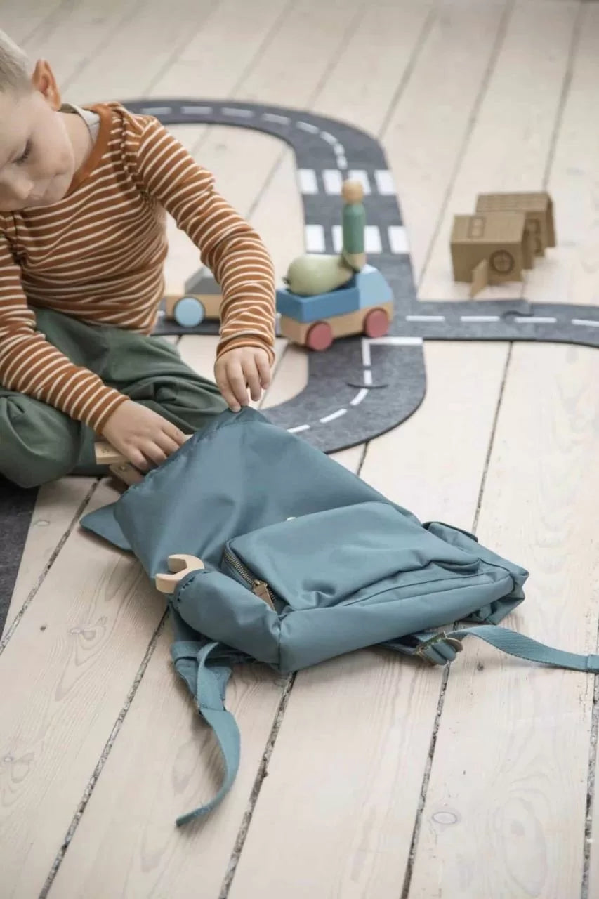 Strassenkreuzung aus stark Filzimitat