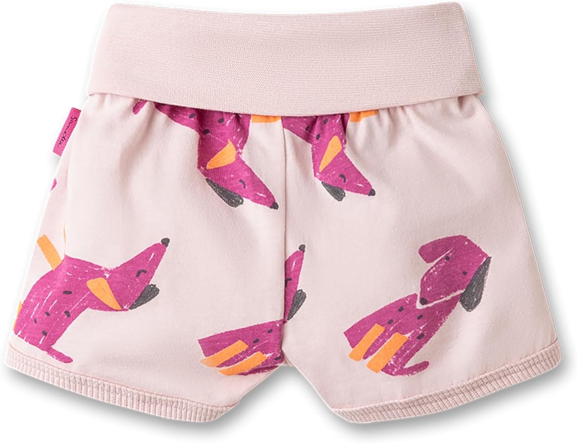 Ein Paar Sanetta Hose Babyshorts in Hellrosa mit einem verspielten Muster aus lila, rosa und orangefarbenen Cartoon-Hunden. Diese skurrilen Hunde sind über den hochwertigen Stoff verstreut und ergeben ein lustiges Design. Der Bund aus Bio-Baumwolle der renommierten Marke Sanetta ist weich und dehnbar für zusätzlichen Komfort.