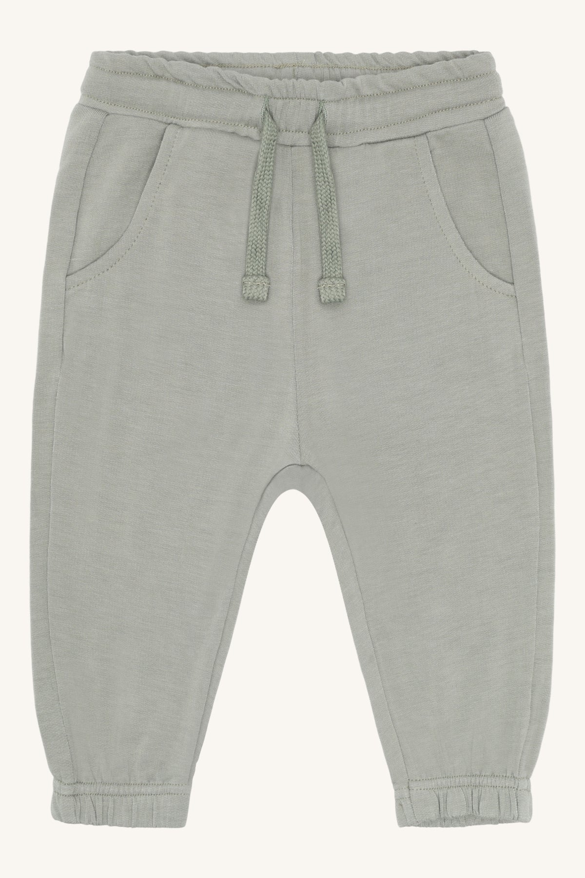 Hust and Claire Hose Forest Fog