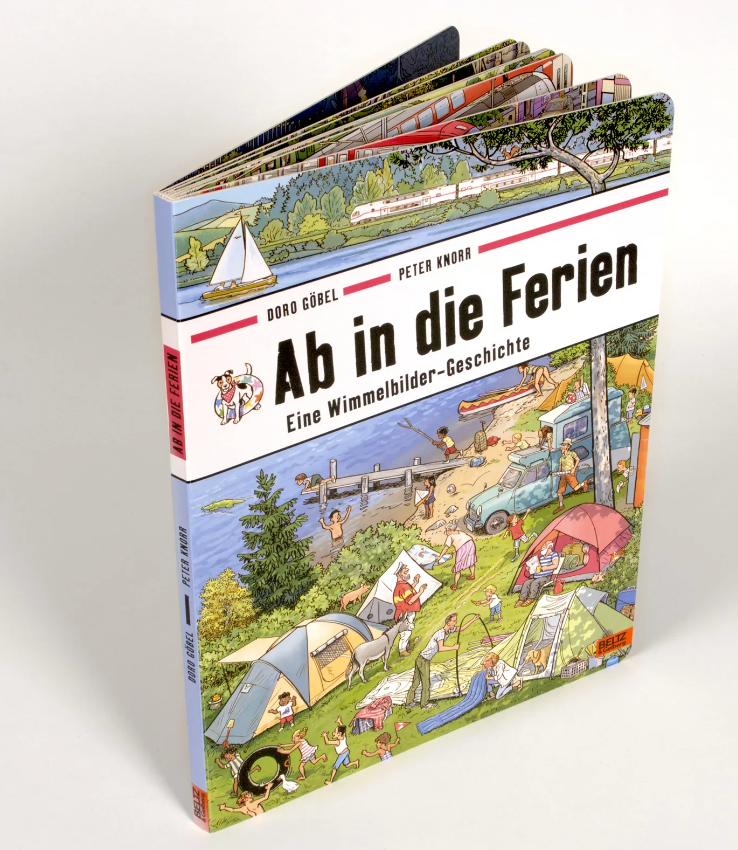 Cover des Wimmelbilderbuchs 'Ab in die Ferien' von Doro Göbel und Peter Knorr, zeigt Sommeraktivitäten am See und Campingplatz.