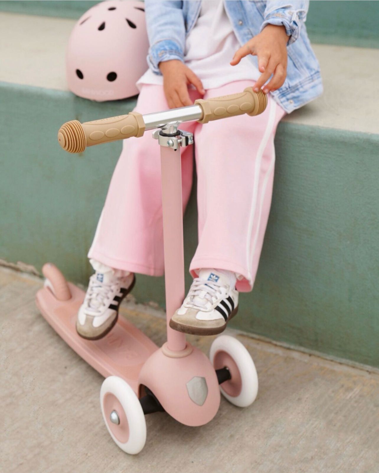 ECO SCOOTER - Vintage Eco Tretroller Fadepink